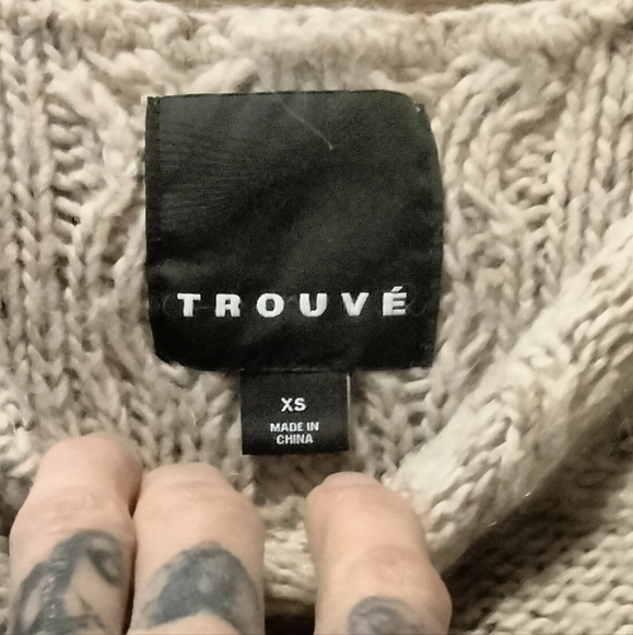 Off the shoulder sweater dress - Picture 3 of 3